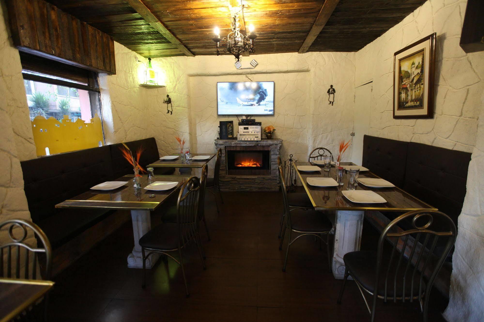 Hotel Quito Antiguo Extérieur photo